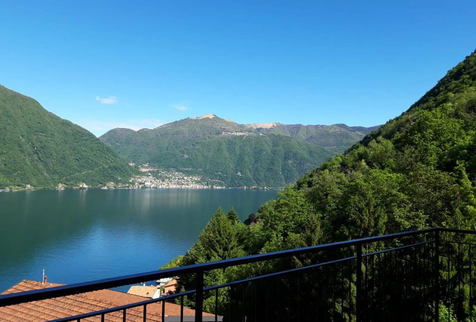 Appartamento 5 Il Tornante Nesso 0*,  Italia